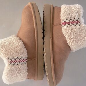 Cozy Tan and Cream Women's Boots
